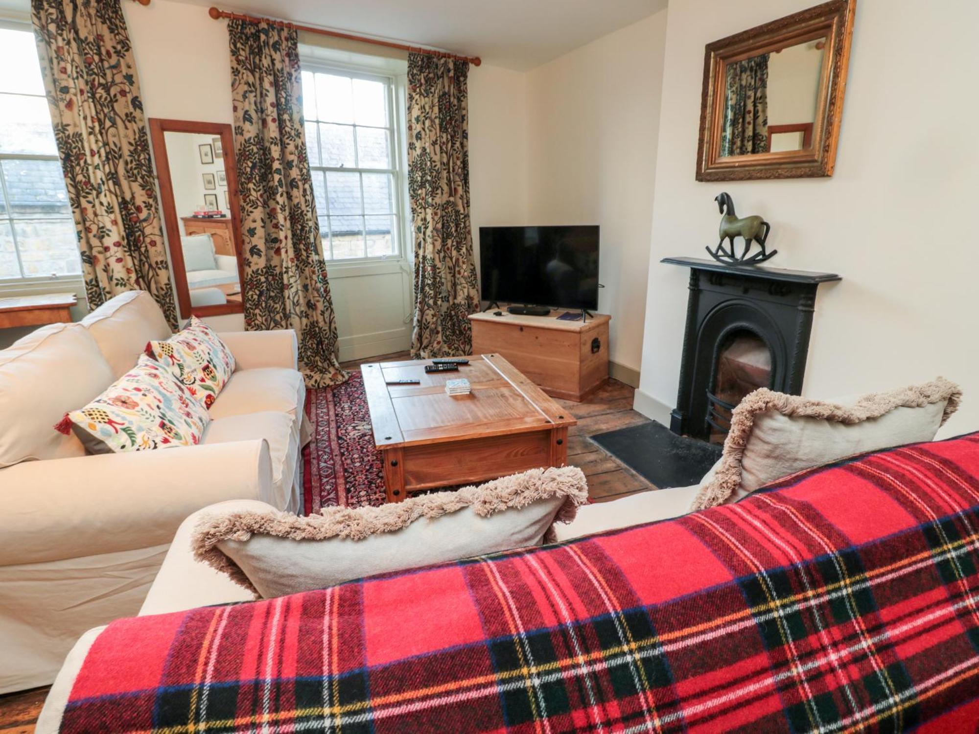 Upper Oakwood Apartment อัล์นวิก ภายนอก รูปภาพ